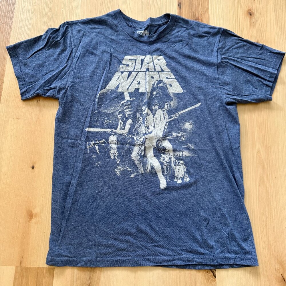 Star Wars t-shirt size M